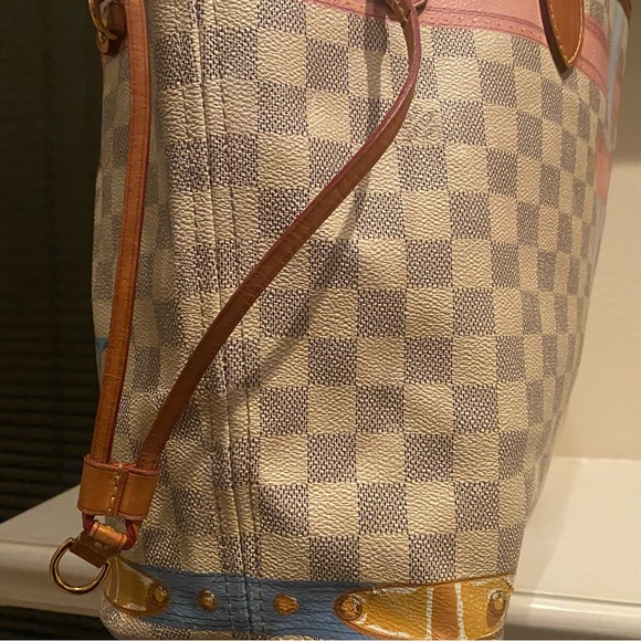 Louis Vuitton Rare Summer Trunk Bag - Picture 6 of 13